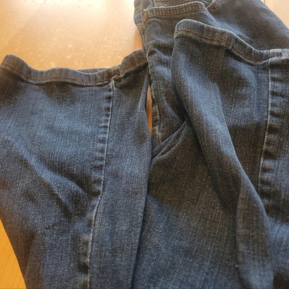 Jeans - Picture 2 of 3